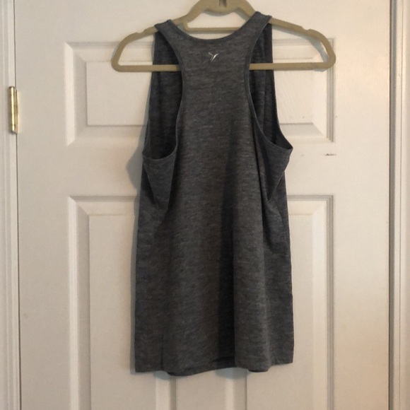 🌻5/$35 🌻 Old Navy | Heathered Gray Racerback Workout Top - Picture 2 of 7